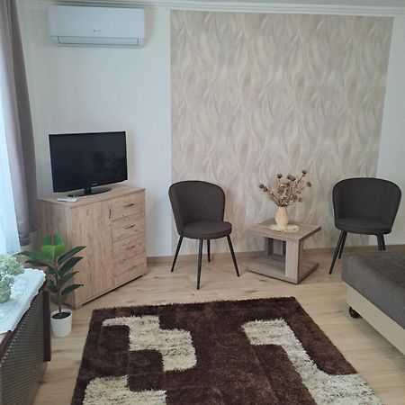 Katarina Apartman Hajdúszoboszló Extérieur photo